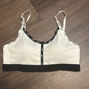 Brand new Nike sports bra